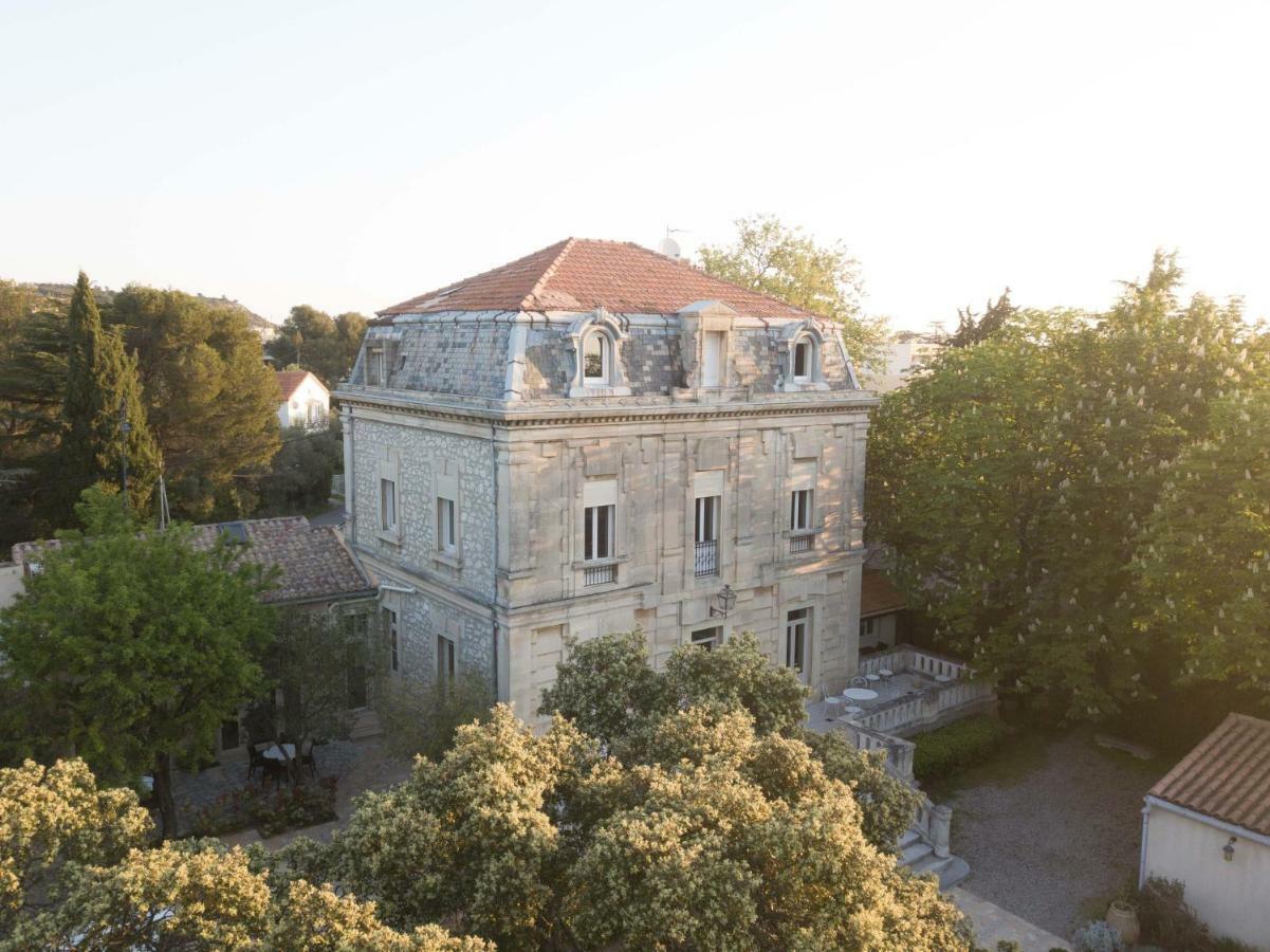 Logis Hotel - Restaurant Residence Les Cedres Villeneuve-lès-Avignon 외부 사진